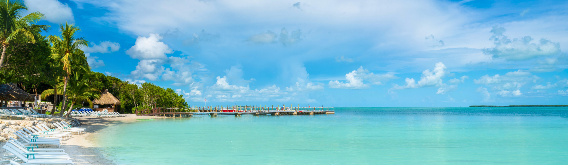 Coconut Beach at Bakers Cay Resort, Chairs and Water