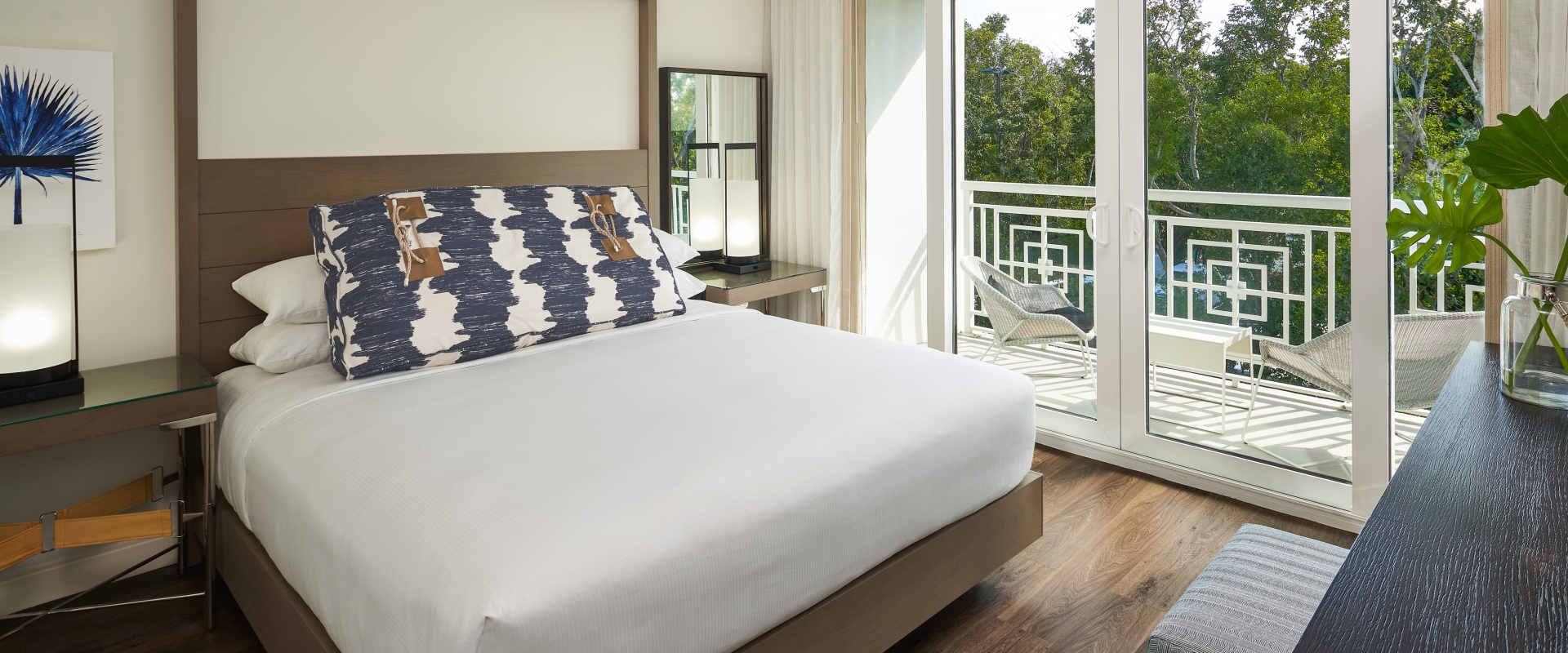 Junior Suite in Coconut Wing