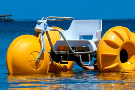 a motorized water device