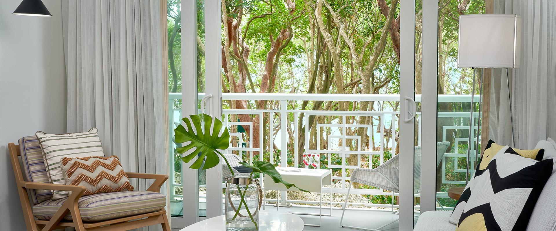 King Partial Waterfront Room in Hammock Wing