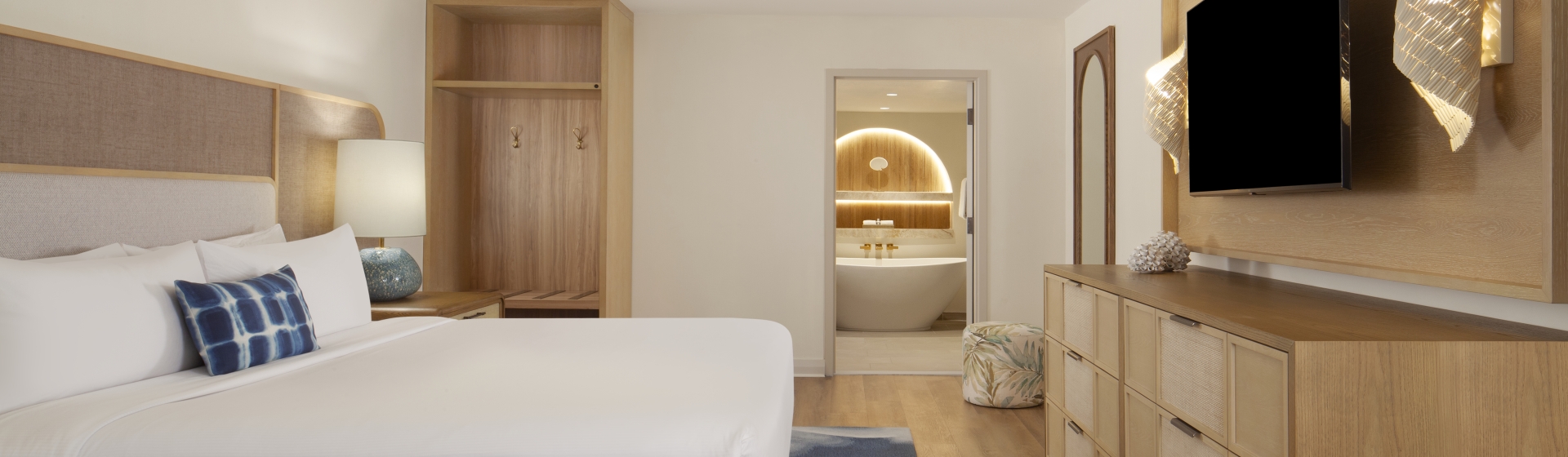 1 king bed suite
